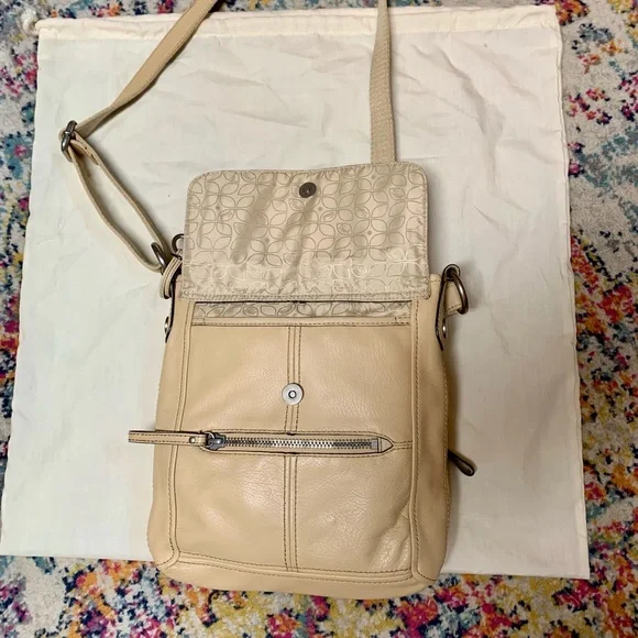 Fossil Live Long Vintage 1954 Blonde Leather Brass Key Adjustable Crossbody Bag - Picture 3 of 13